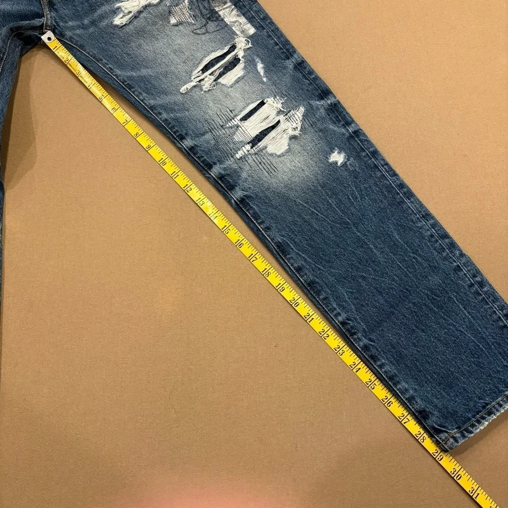 American Eagle x Disney Slim Fit Distressed Jeans Size 29 New With Tag